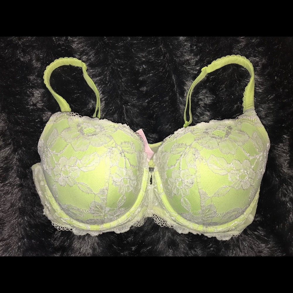 VS Body by Victoria Lined Demi. 36DDD